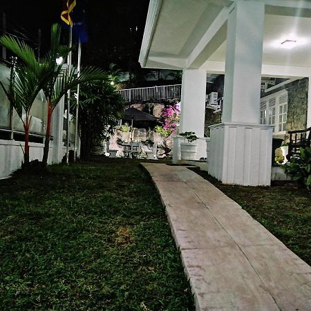 Anna Shanthi Villa แคนดี้ ภายนอก รูปภาพ